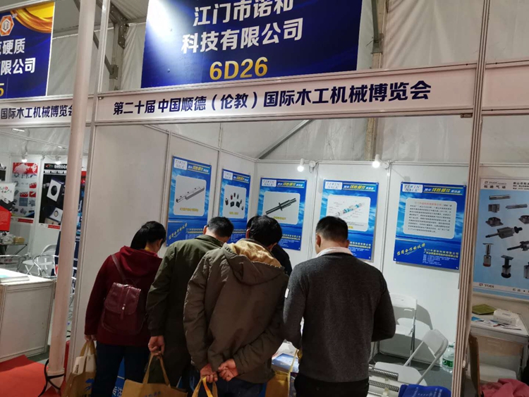 TIWINOK麻豆视频网站在线观看.jpg